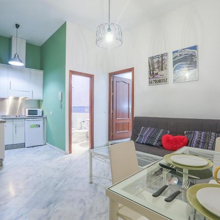 Galindo Center Premium Suites, Free Parking Sevilla Exterior foto