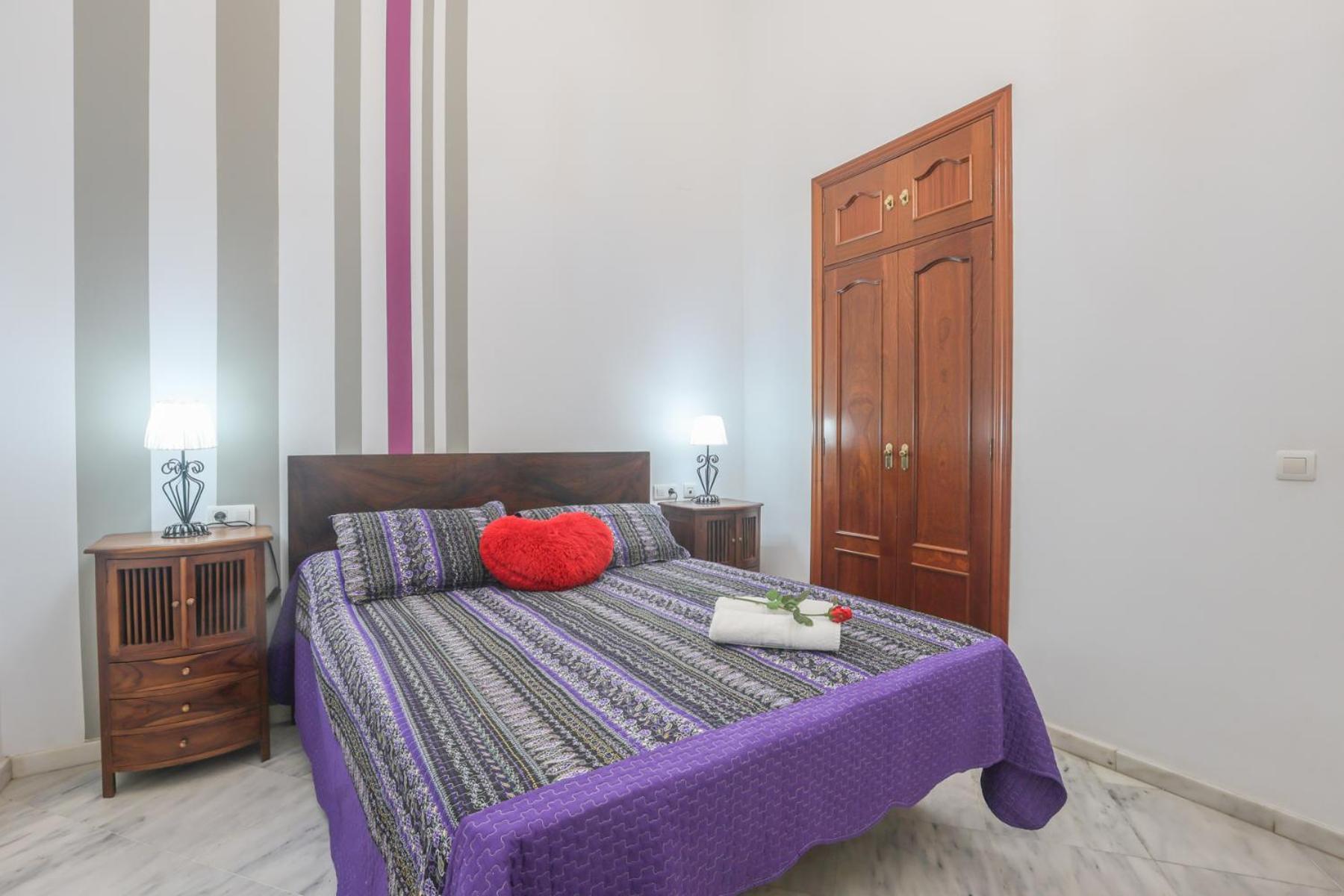 Galindo Center Premium Suites, Free Parking Sevilla Exterior foto