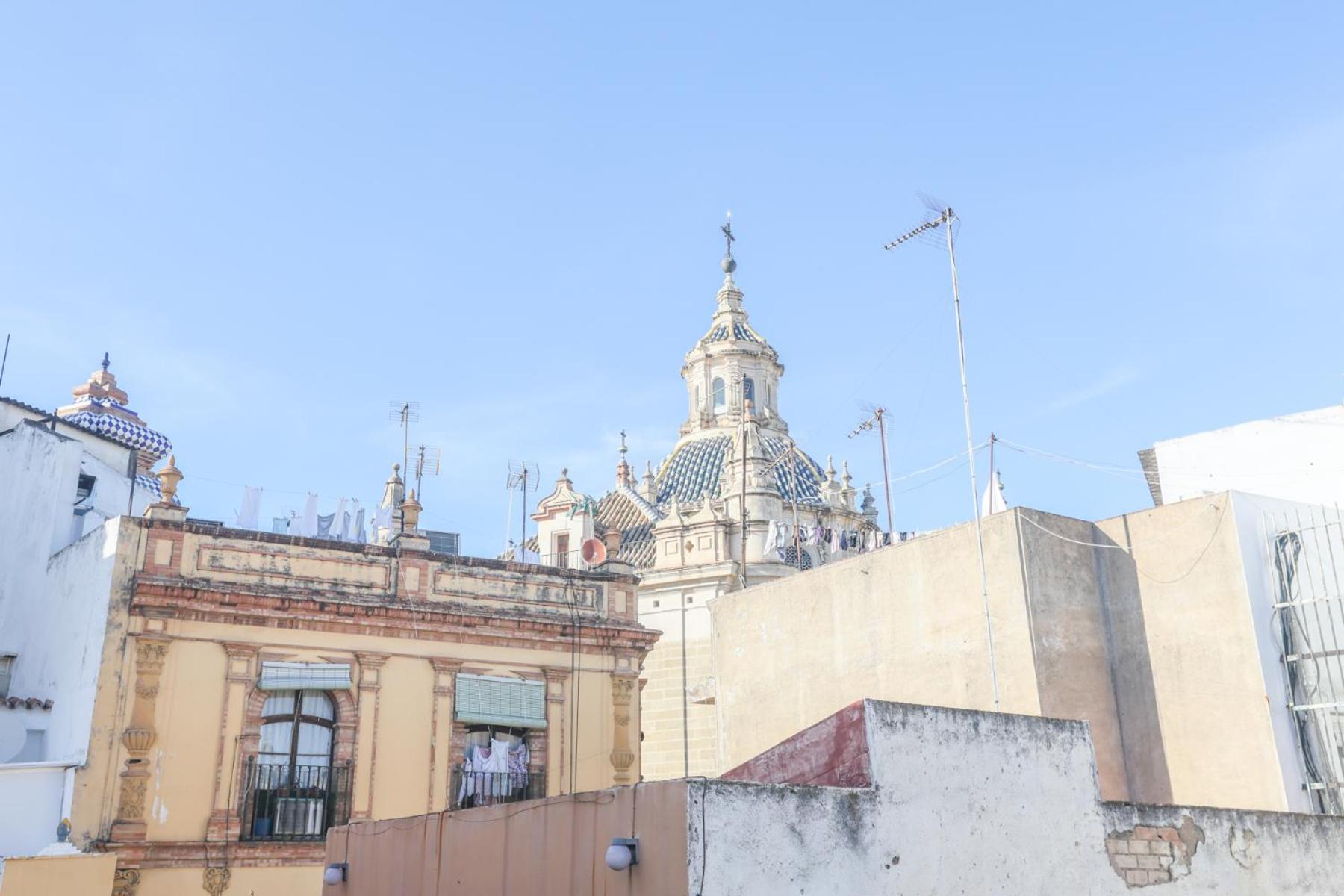 Galindo Center Premium Suites, Free Parking Sevilla Exterior foto